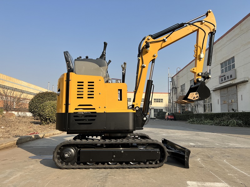1.7Ton Mini Excavator | 30HP CE EPA Engine & 1900mm Dump Height | 36L/Min Hydraulic Flow
