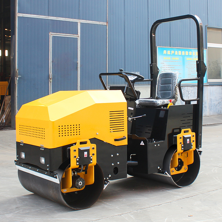2 Ton Tandem Roller | 1000mm Mega-Drums | 35° Slope | 30KN Force