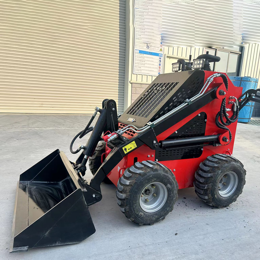 380 Tyre Skid Steer Loader - 23HP CE EPA RATO R740 Engine, 380kg Lift, Hydraulic 4WD