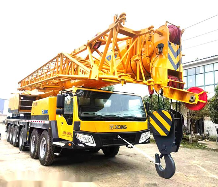 Used XCMG QY100K 100-Ton Truck Crane for Sale | 70.4m Max Tip Height | Fast & Efficient